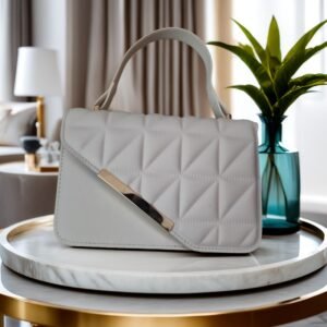 Portable Small Square Bag, Fashion Crossbody Bag. (white)
